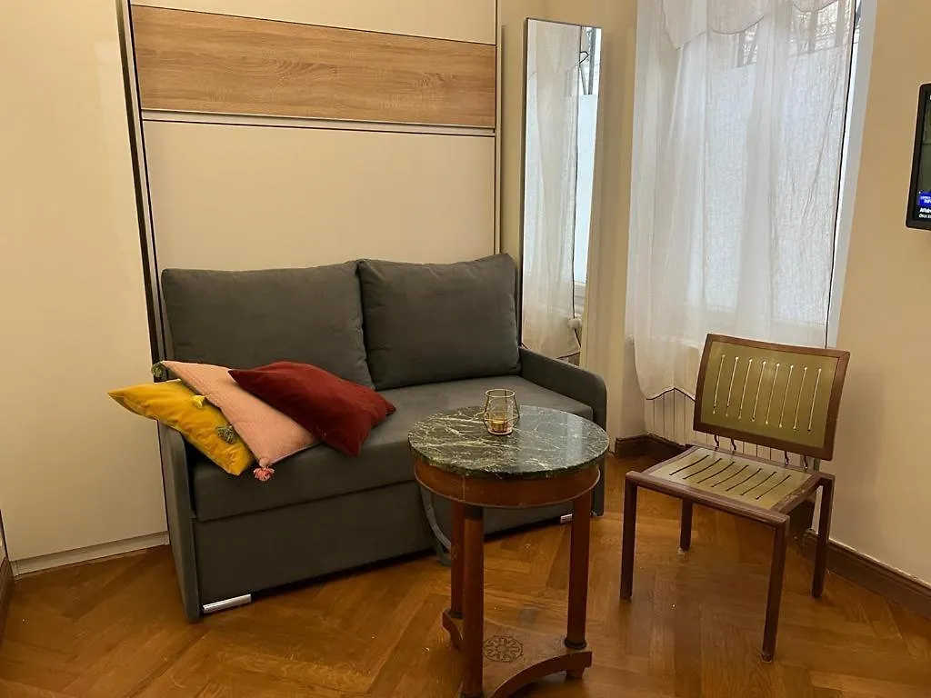Appartement Charmant Studio Hyper Centre Paris, 7 Min Du Louvre Paris